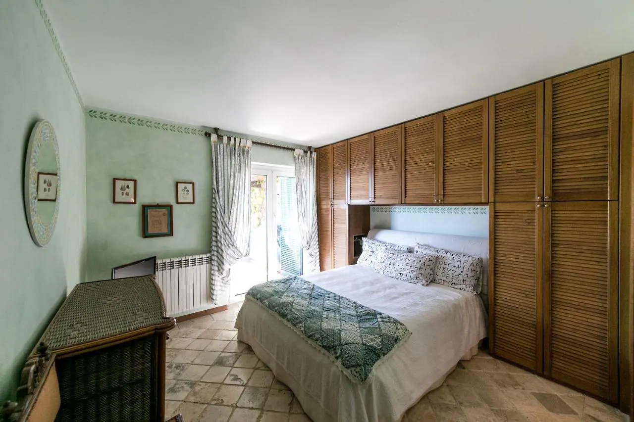 Cacciarella Beautiful House With Terrace Apartment Porto Santo Stefano  Italy